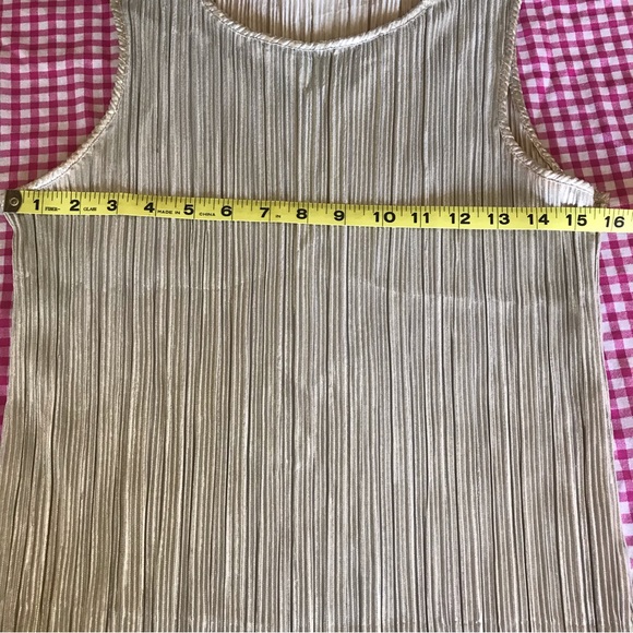 H&M Dress - Picture 4 of 5